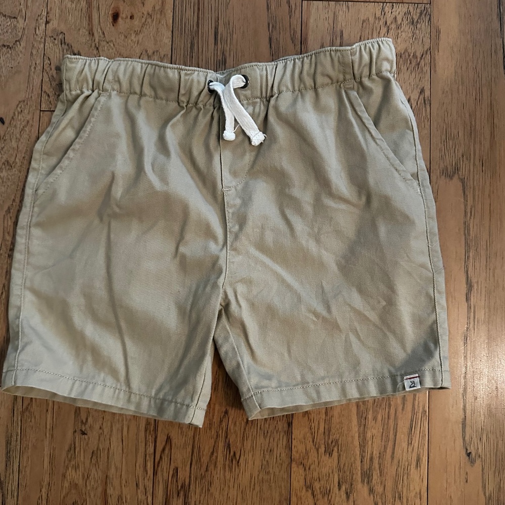 NWOT Khaki shorts